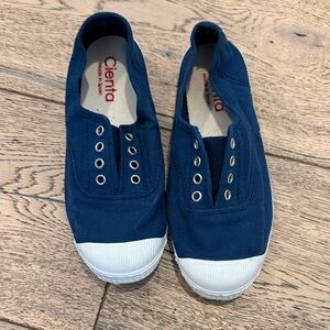 Cienta Dark Blue Slip-On Canvas Sneakers with White Toecaps